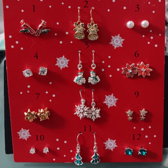 Napier Jewelry - NAPIER 12 DAYS OF HOLIDAY Christmas Crystal & Enamel 12 Pairs of Earrings Set